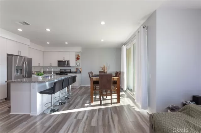 MLS: DW24152025 Condo For Sale