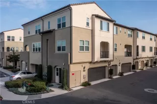 Photo #3: DW24152025 Listing