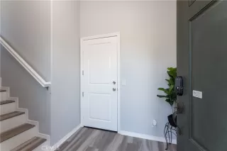 Photo #5: DW24152025 Listing