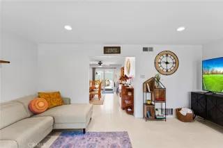 Photo #6: DW24169055 Listing 