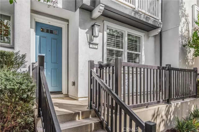 MLS: DW24230438 Condo For Sale