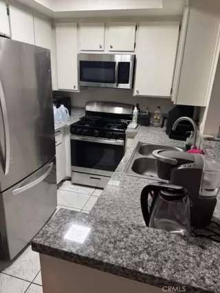 Photo #4: DW25036277 Listing 