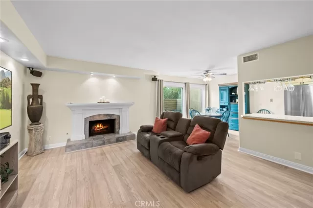 MLS: DW25058137 Condo For Sale