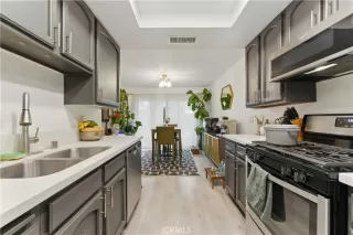 Photo #6: DW25068661 Listing