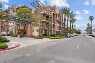 More Details about MLS # DW25085076 : 12842 PALM STREET 301