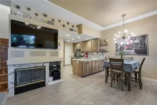 Photo #5: DW25096792 Listing 