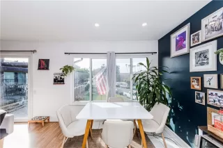 Photo #5: DW25109615 Listing 