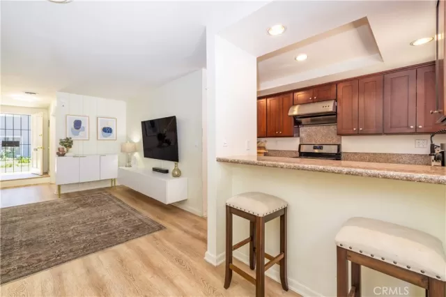 MLS: DW25112303 Condo For Sale