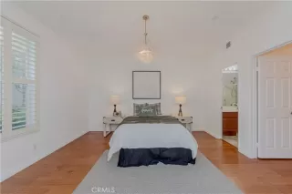 Photo #4: DW25120659 Listing 