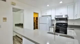 Photo #2: DW25128520 Listing 