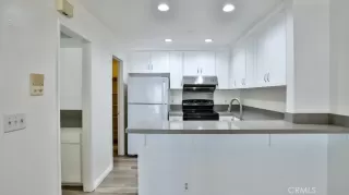 Photo #3: DW25128520 Listing 