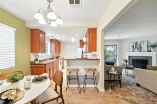 Photo #6: DW25141873 Listing