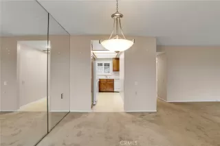 Photo #6: DW25142389 Listing 