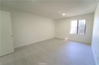 Photo #2: DW25143592 Listing 