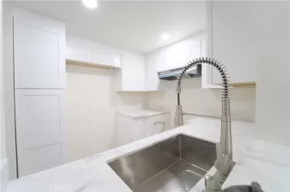 Photo #6: DW25143592 Listing 