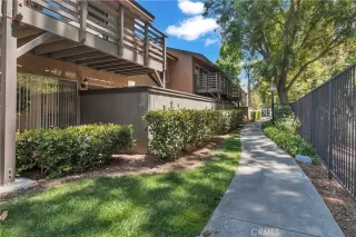 Photo #1: DW25148024 Listing 