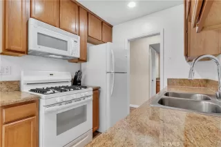 Photo #2: DW25148024 Listing 