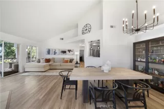 Photo #6: DW25152649 Listing 