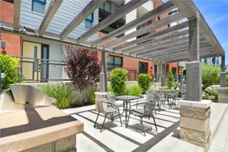 Photo #2: DW25160688 Listing 