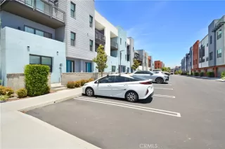 Photo #4: DW25160688 Listing 