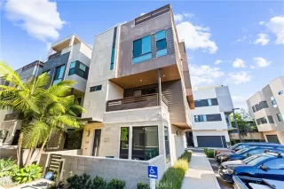 Photo #2: DW25174146 Listing 