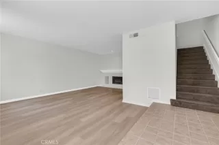 Photo #5: DW25176725 Listing 