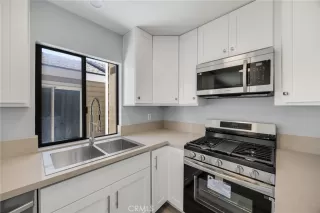 Photo #3: DW25190670 Listing 