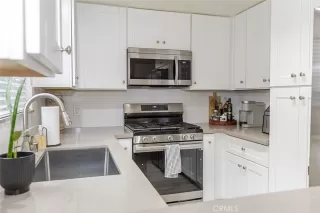 Photo #5: DW25199265 Listing 