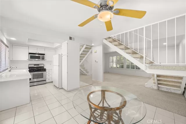 MLS: DW25201637 Condo For Sale