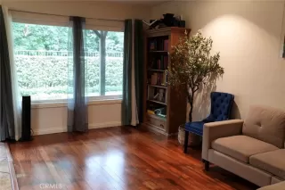 Photo #4: DW25224402 Listing 