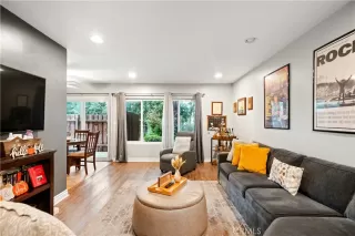 Photo #4: DW25236556 Listing 