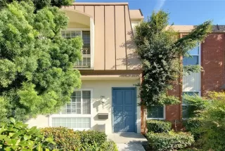 More Details about MLS # DW25266209 : 740 N FAIRHAVEN