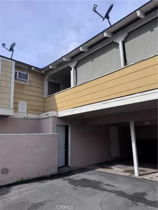 Photo #4: DW25274079 Listing 