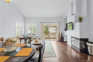 Photo #3: DW26011294 Listing 