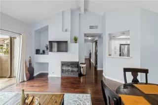 Photo #6: DW26011294 Listing 