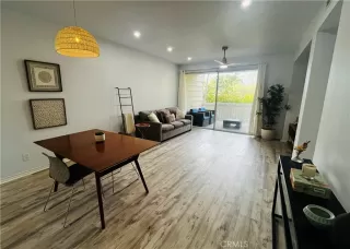 Photo #1: DW26038951 Listing