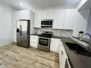 Photo #4: DW26038951 Listing