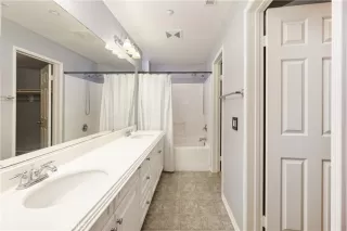 Photo #4: DW26042504 Listing 