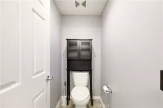 Photo #5: DW26042504 Listing 