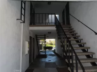 Photo #3: DW26046168 Listing 