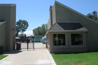 Photo #4: DW26047143 Listing 