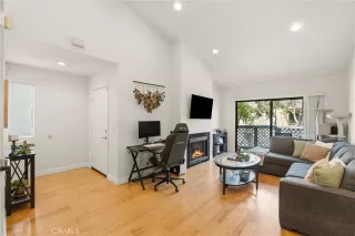 Photo #3: DW26066231 Listing 