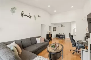 Photo #4: DW26066231 Listing 