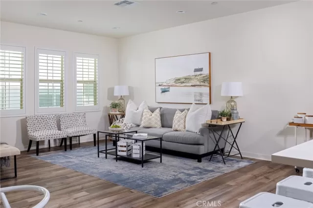 MLS: DW26072341 Condo For Sale