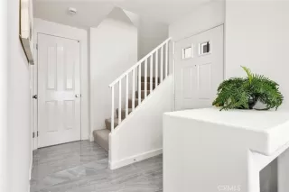 Photo #1: DW26078057 Listing 