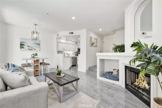 Photo #4: DW26078057 Listing 