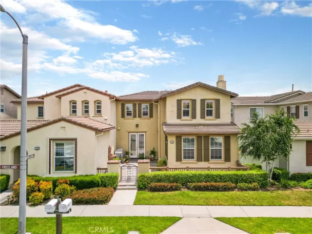 MLS: EV23103520 Condo For Sale