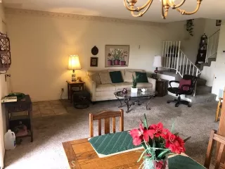 Photo #3: EV23178113 Listing 