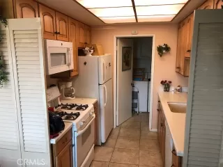 Photo #4: EV23178113 Listing 