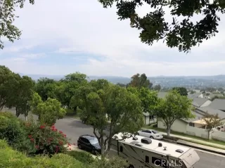 Photo #6: EV23178113 Listing 